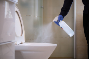 Z-Water är ett effektivt rengöringsmedel, bland annat för toaletter.